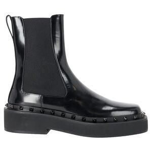 Valentino Garavani M-Way Rockstud Chelsea Boots in Black Calf Leather